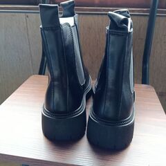 新品 23cm レディース ブーツ ブラック 厚底 シューズ ショートブーツ【B045-Z】の画像