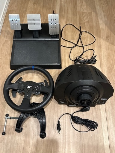 Thrustmaster T300RS ハンドルコントローラー