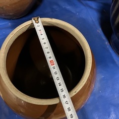 漬物の甕　蓋付きの画像