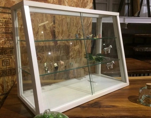 ガラスショーケース　コレクションケース