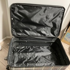 超軽量スーツケース70.40.20センチの画像