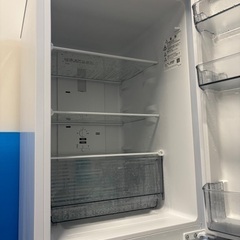 使用短期間！高年式！美品！大きめ179L容量！国産メーカー！お買得冷蔵庫！！の画像