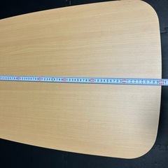 ダイニングテーブルの画像