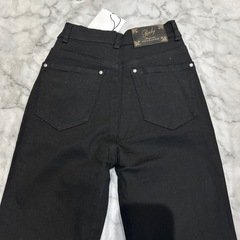 新品タグ付き！Radyデニムパンツの画像