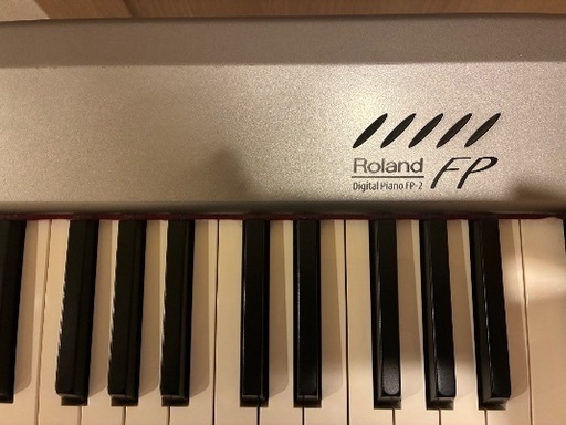 電子ピアノ　Roland FP-2