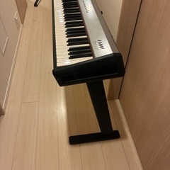 電子ピアノ　Roland FP-2の画像