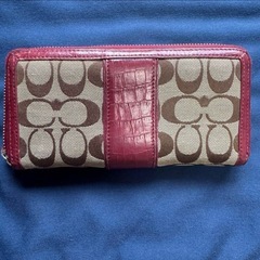 coach 長財布の画像