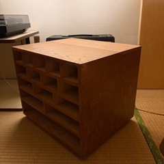 木製　収納棚
の画像