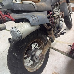 tw200 2JL レストアベースの画像