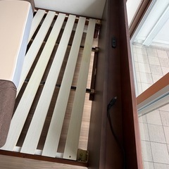 【取引中】【10/23-24限定】ダブルベッド　すのこベッドの画像