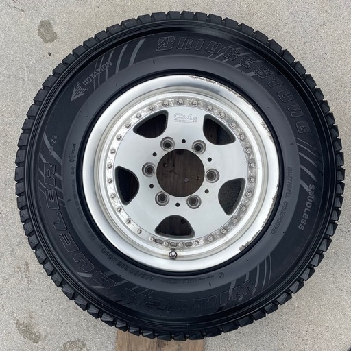 CV645 アルミホイール  15インチ 6 1/2 JJ　廃タイヤ付き