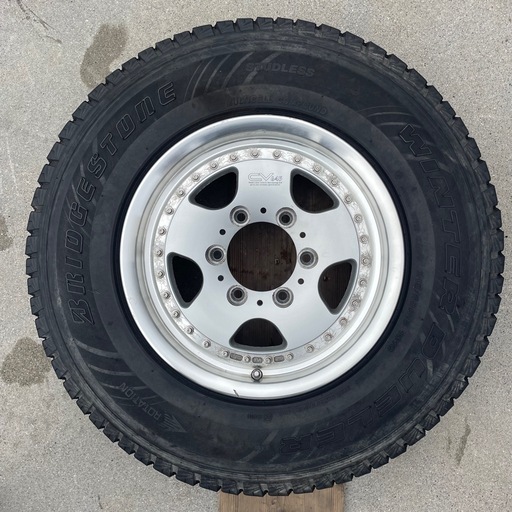 CV645 アルミホイール  15インチ 6 1/2 JJ　廃タイヤ付き