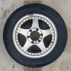 アルミホイール　16インチ　6 1/2JJ 廃タイヤ付き　の画像