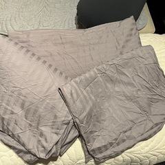 ベッドカバーの画像