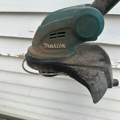 マキタ makita 260mm充電式草刈機 MUR181DZ 本体のみの画像