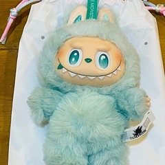 ラブブ　エナジー　ぬいぐるみ　セレニティ　緑　の画像