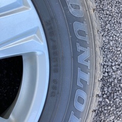 【お取引決まりました】DUNLOP 215/65R16 22年製　冬タイヤ　バリ山　タイヤホイールセット　4本の画像
