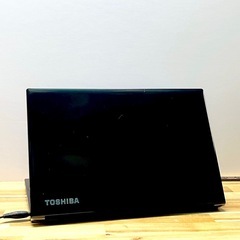 フルHD搭載　東芝 ノートパソコン Windows11 メモリ8GB SSD256GB 15.6インチ Blu-ray カメラ USB3.0対応 Bluetooth Wi-Fi テンキーの画像