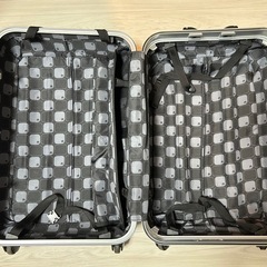 黒　スーツケース　約60Lの画像