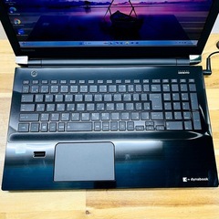 新品SSD 東芝 dynabook ノートパソコン Windows11 メモリ8GB SSD256GB 15.6インチ Blu-rayドライブ カメラ Bluetooth Wi-Fi テンキーの画像