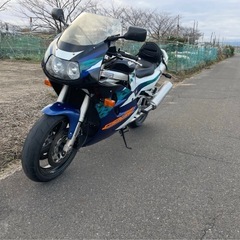 スズキ　
GSXR1100Wの画像