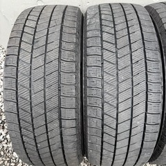 215/55/17冬VRX3の画像