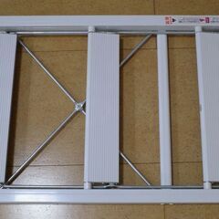 3段65cm　折り畳み脚立の画像