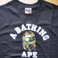 ア ベイシング エイプ（A BATHING APE ）男女兼用L Tシャツの画像