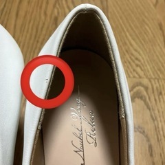 白　ホワイト　パンプス　LLの画像