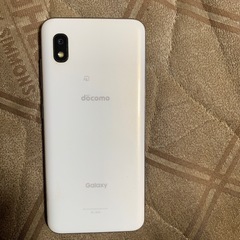 docomo GALAXY a21 スマホの画像