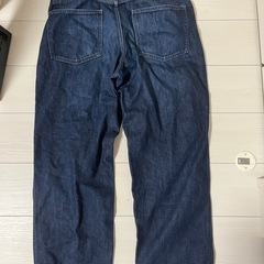 ユニクロ　ウルトラストレッチジーンズ　8182-0a3a-a3bの画像