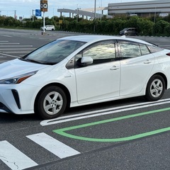 トヨタ　プリウス　2019年の画像