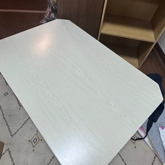 ニトリ　机の画像