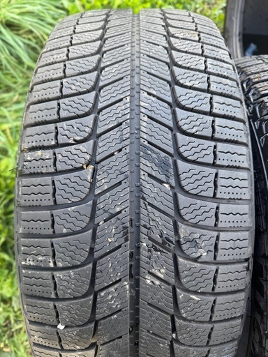 ミシュラン冬タイヤ235/50R18