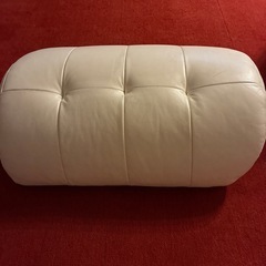 レザークッション　オットマンの画像