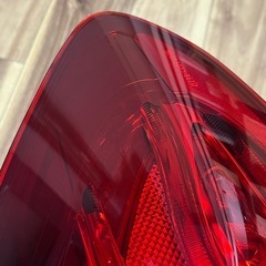 MercedesBenz メルセデスベンツ W205セダン Cクラス 前期 純正 LED テールランプ テールライト 左側のみ A2059061357の画像