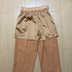 GU サテンテーパードパンツ オレンジ Mサイズの画像