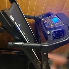 ランニングマシン　の画像