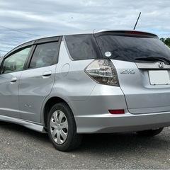 フィットシャトル 15X 9.9万キロ の画像