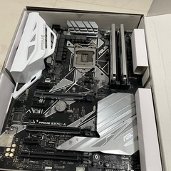 マザーボード、メモリーセット外箱ありの画像