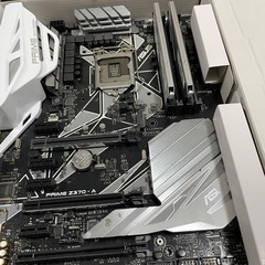 マザーボード、メモリーセット外箱ありの画像