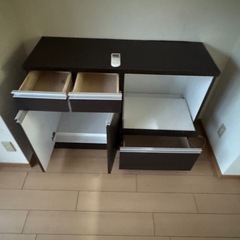 収納家具の画像