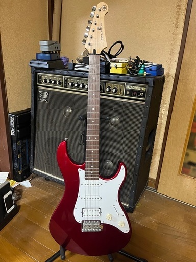 パシフィカ 012  エレキギター