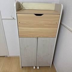値下げ中‼️簡易的な学習机の画像