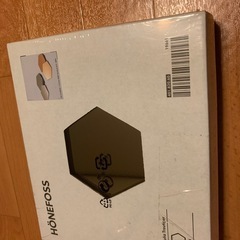 IKEA、貼る鏡の画像