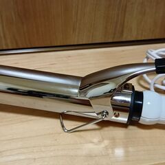 ■新品!!未使用!!■Stylistic■ヘアジャンボカールアイロン■オリジナルなヘアデザインの決め手!!■の画像