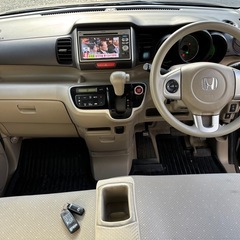 人気のN-BOX G Lパッケージ★4WD車検満タン渡し9年10月★冬の最高の足車！格安売り切り即決必見！の画像