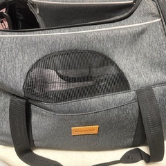 ペットキャリー グレーの画像