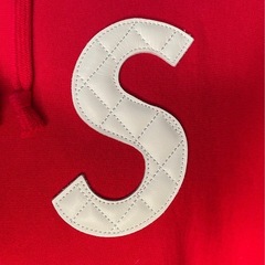 Supreme Sロゴ パーカー の画像