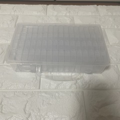 小物収納ケースの画像